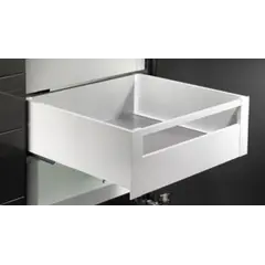 Планка фронтальная внутренняя 600 для ящиков Tekform slimline+ DW145/182, белый арт.656-8126-511-00