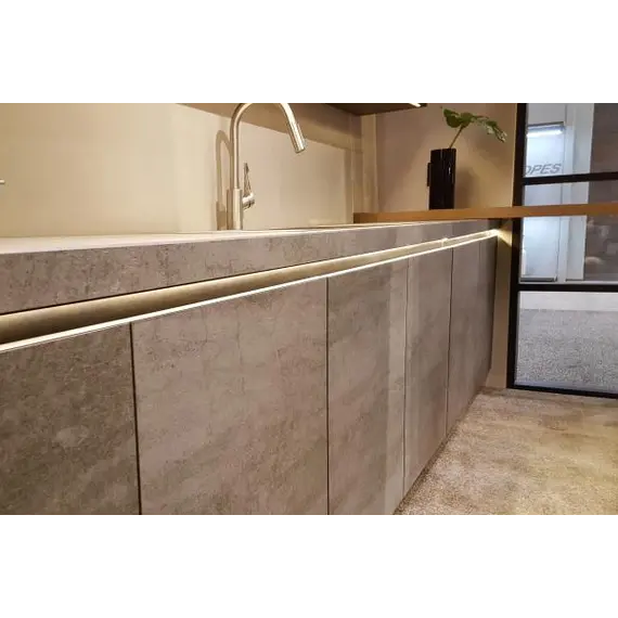 70.1024.60.00.410 Профиль горизонтальный Г-образный Gola LED - 4