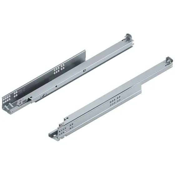 Направляющие TANDEM BLUMOTION полное выдвижение, 30 кг, 550 мм, для панели 17-19 мм, под замки, левая/правая арт.560F5500B