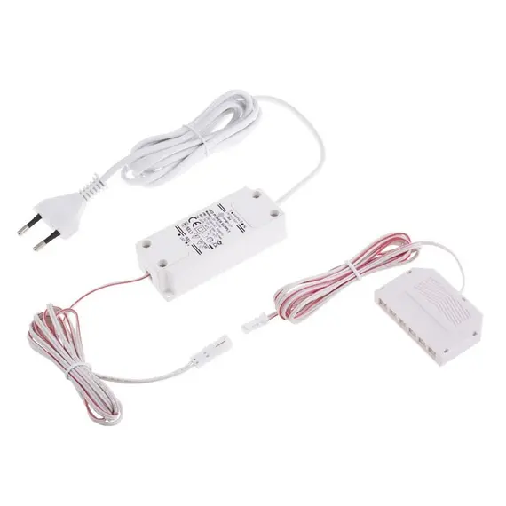 Блок питания LED STANDARD PLUS 7W 12VDC, черный провод 6 м, разветвитель 6 гнезд арт.U12-007-SP-2C0-4W6 - 12
