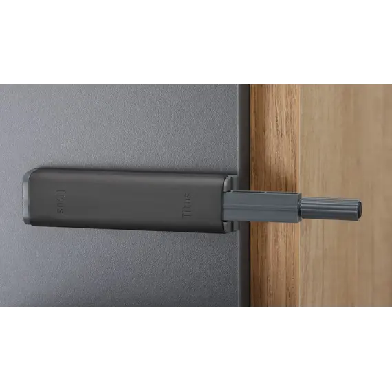 Толкатель Push Latch TeraBlack с прямой пластиной арт. 915-0X59-383-00 - 3